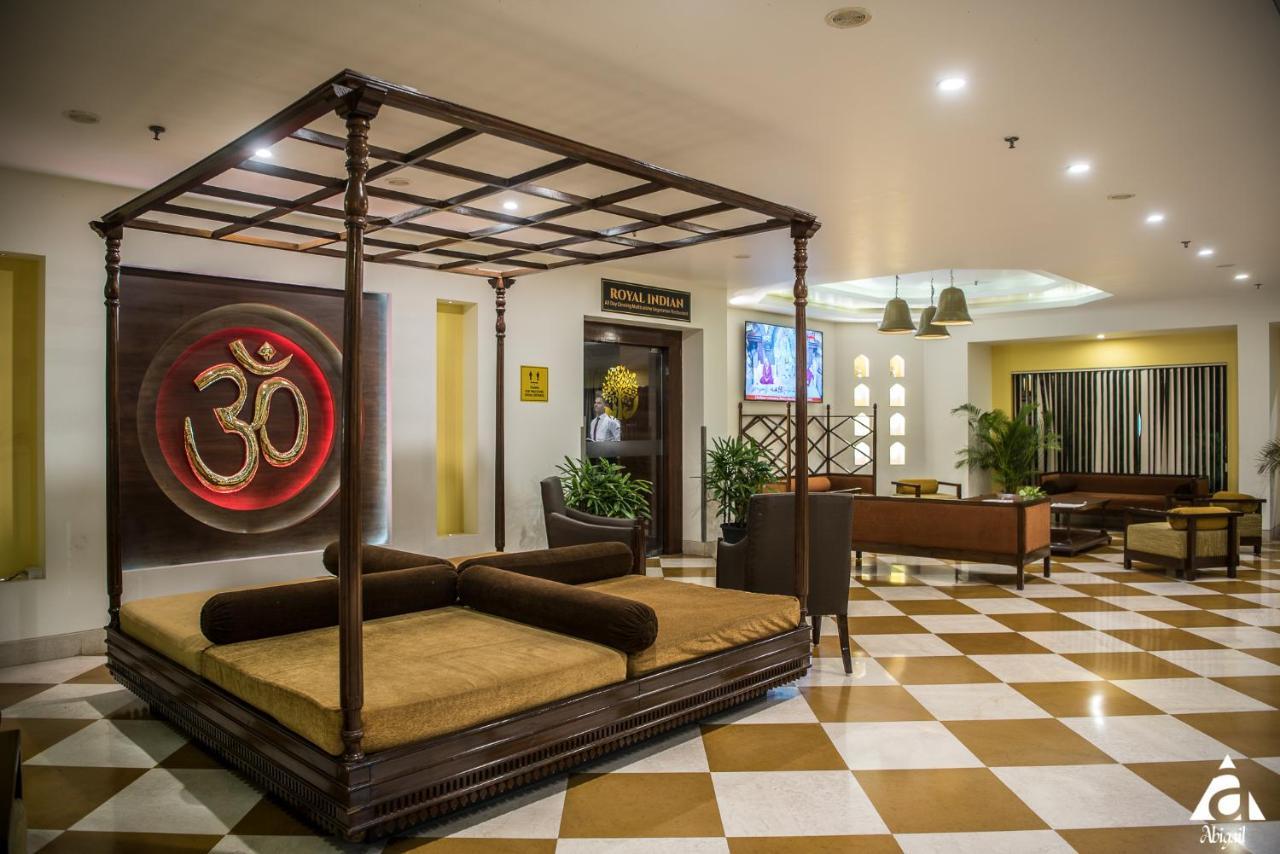 Hotel Abigail Goradia'S シルディ エクステリア 写真